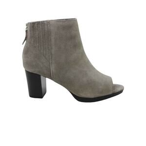 NWT! Bella Vita Lex Women's Boot SZ 9